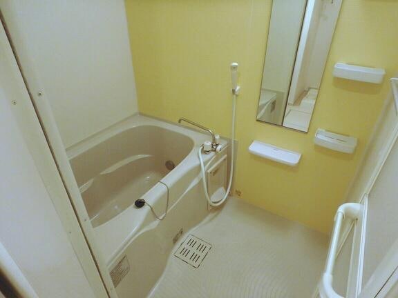 イメージ 東海道本線/藤枝駅 バス9分青南町４丁目坂本医院前下車:停歩4分 2階 築13年