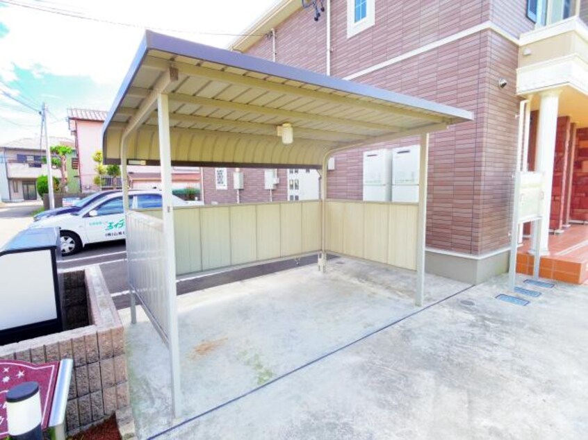  東海道本線/藤枝駅 バス9分青南町４丁目坂本医院前下車:停歩4分 2階 築13年