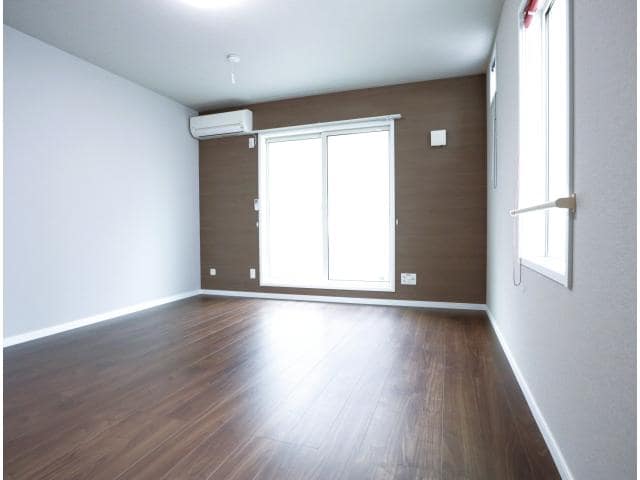  東海道本線/静岡駅 徒歩11分 3階 築8年