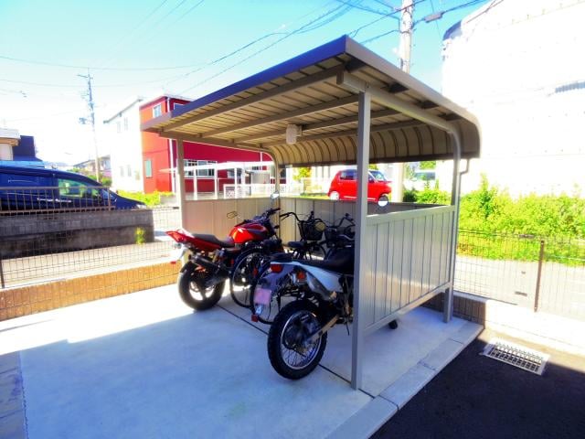  東海道本線/西焼津駅 バス5分大住下車:停歩7分 1階 築9年