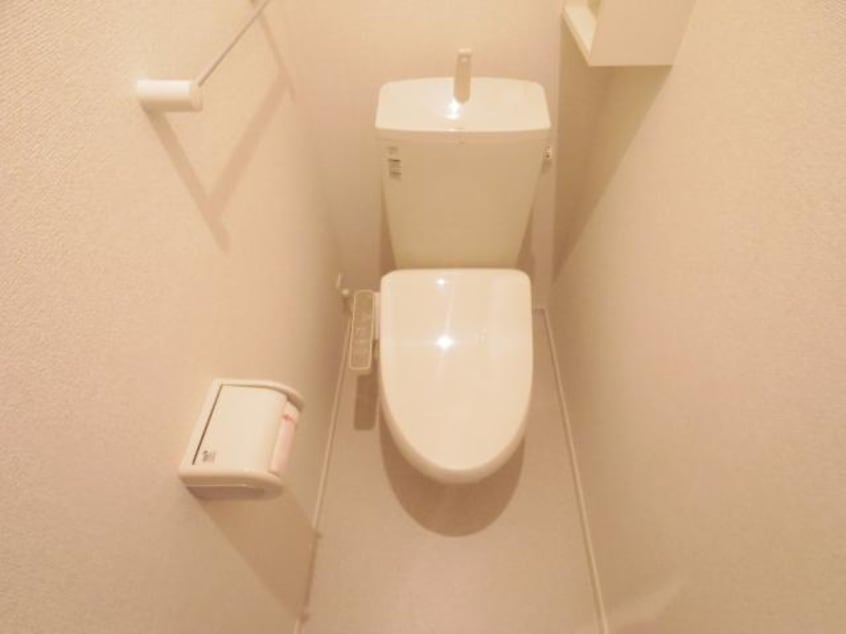  東海道本線/西焼津駅 バス5分大住下車:停歩7分 1階 築9年