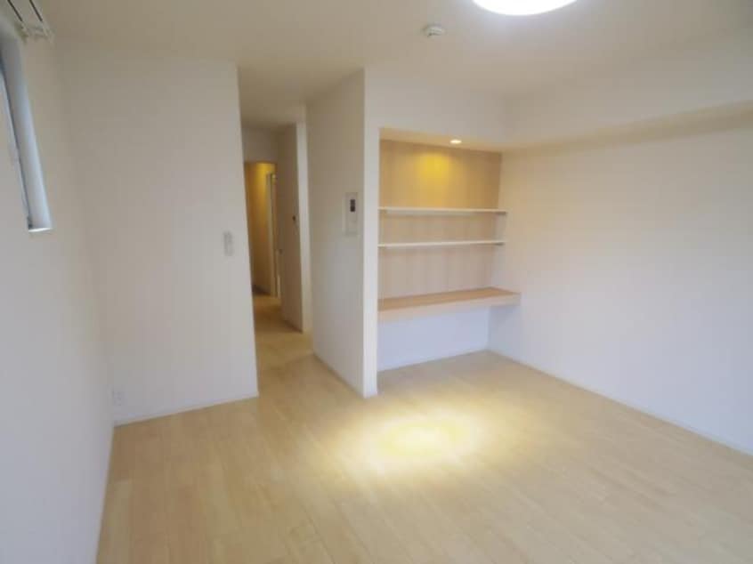  東海道本線/西焼津駅 バス5分大住下車:停歩7分 1階 築9年