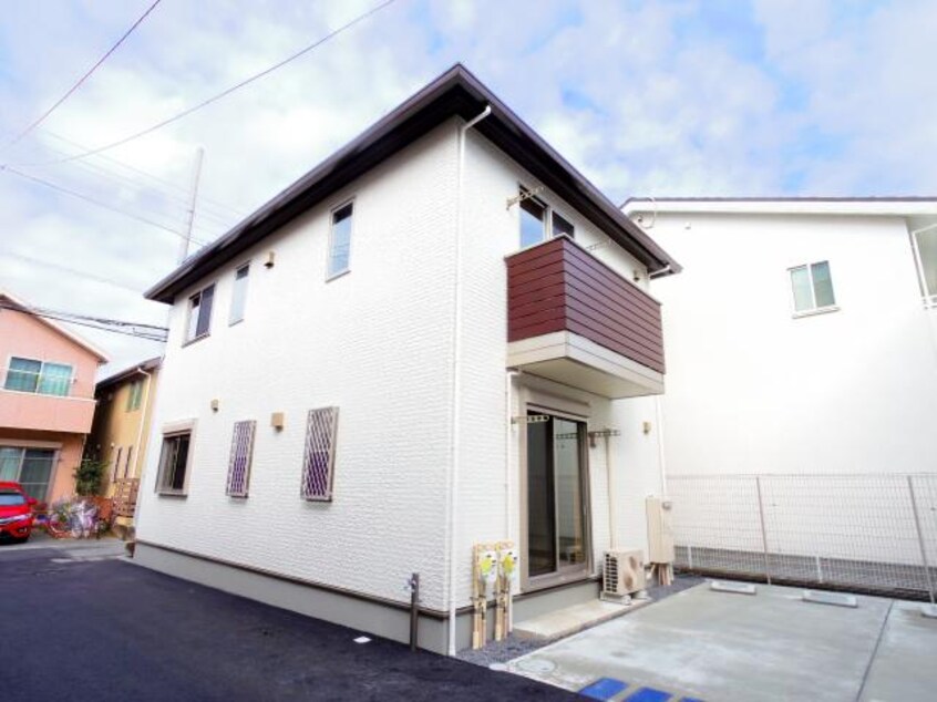  東海道本線/静岡駅 徒歩16分 2階 築7年