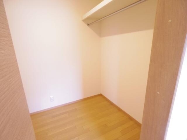  東海道本線/静岡駅 徒歩16分 2階 築7年