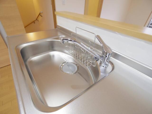  東海道本線/静岡駅 徒歩16分 2階 築7年