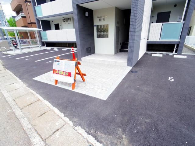  東海道本線/焼津駅 徒歩4分 1階 築8年