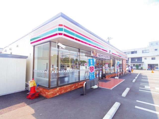 セブンイレブン藤枝高洲店(コンビニ)まで262m 東海道本線/藤枝駅 徒歩21分 1階 築30年