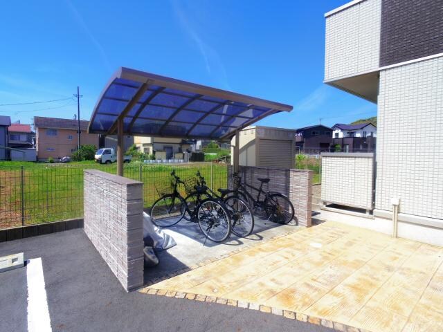  東海道本線/西焼津駅 バス19分下藪田サニーヒルズ団地下車:停歩6分 1階 築8年