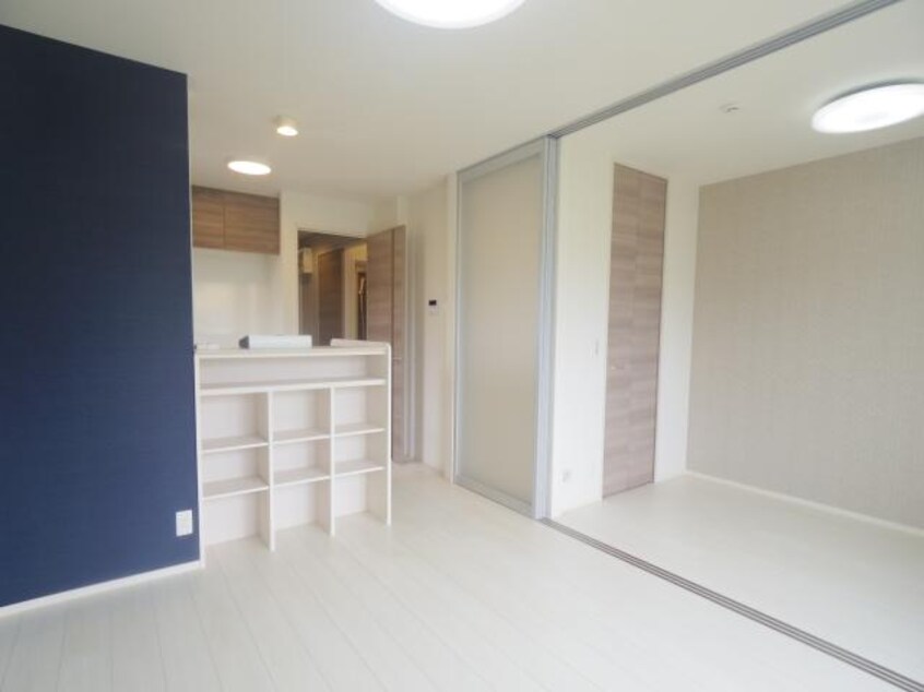  東海道本線/西焼津駅 バス19分下藪田サニーヒルズ団地下車:停歩6分 1階 築8年