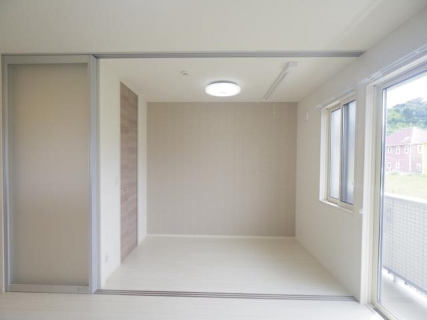  東海道本線/西焼津駅 バス19分下藪田サニーヒルズ団地下車:停歩6分 1階 築8年