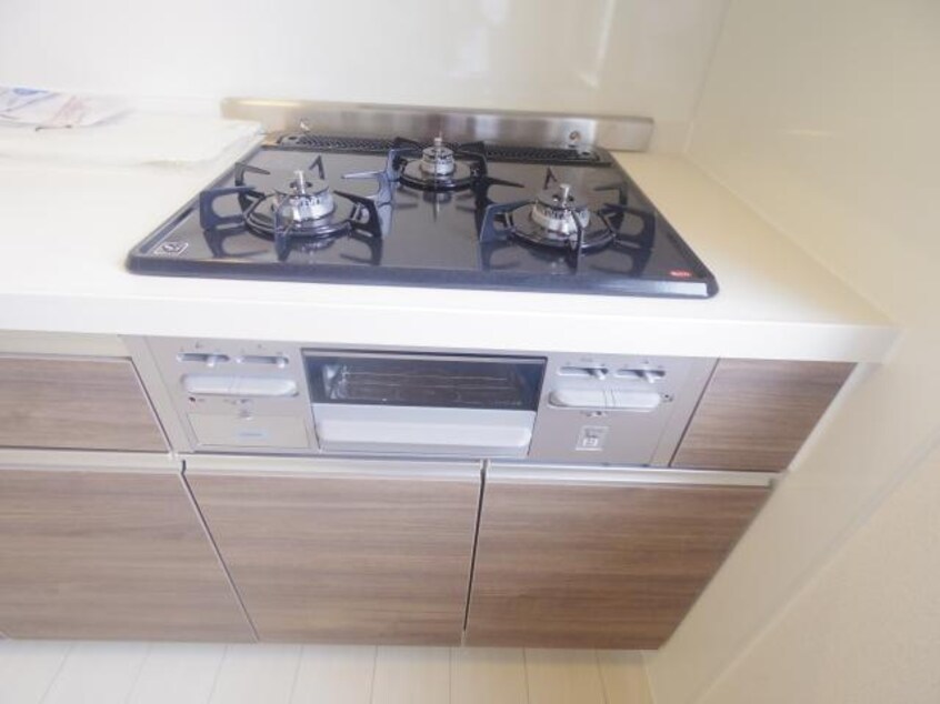  東海道本線/西焼津駅 バス19分下藪田サニーヒルズ団地下車:停歩6分 1階 築8年