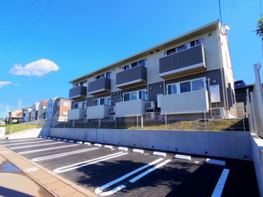  東海道本線/静岡駅 バス25分堀ノ内下車:停歩8分 1階 築8年