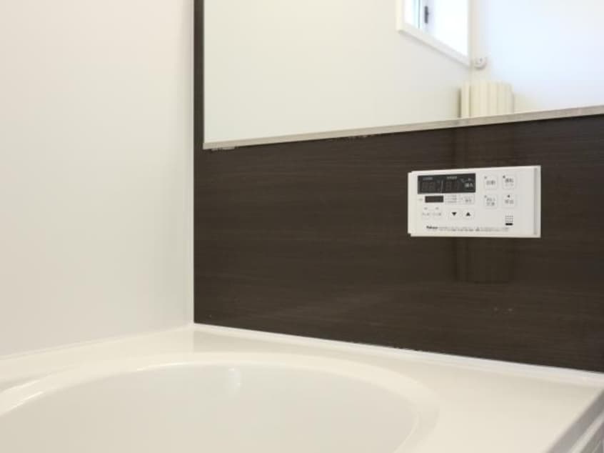  東海道本線/静岡駅 バス25分堀ノ内下車:停歩8分 1階 築8年