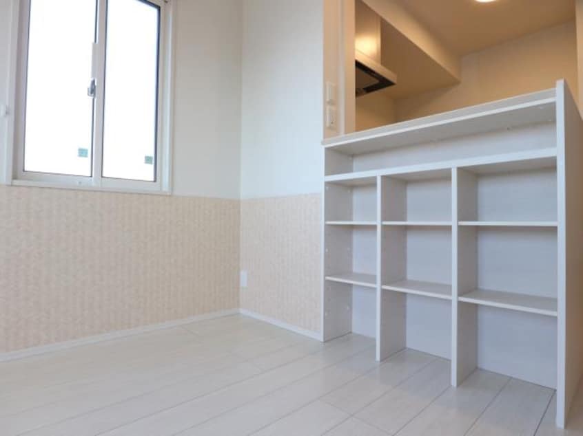  東海道本線/静岡駅 バス25分堀ノ内下車:停歩8分 1階 築8年