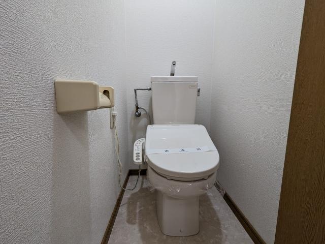  東海道本線/静岡駅 バス8分中田三丁目ダイワハウス前下車:停歩4分 2階 築27年