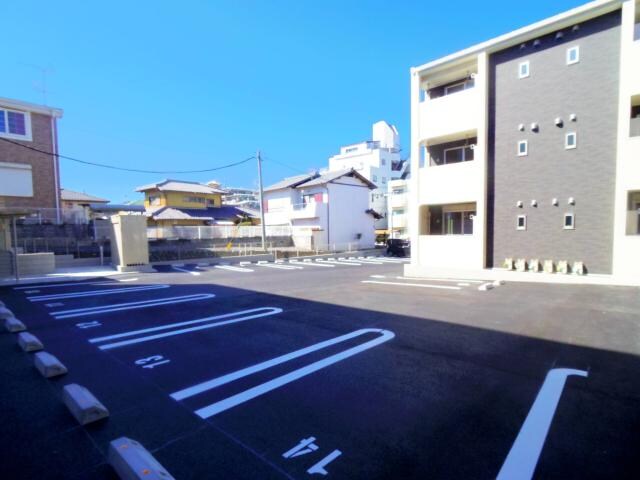  東海道新幹線（東海）/静岡駅 バス21分草薙陸上競技場南下車:停歩7分 1階 築6年