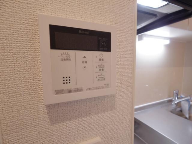  東海道新幹線（東海）/静岡駅 バス30分草薙陸上競技場南下車:停歩6分 1階 築7年
