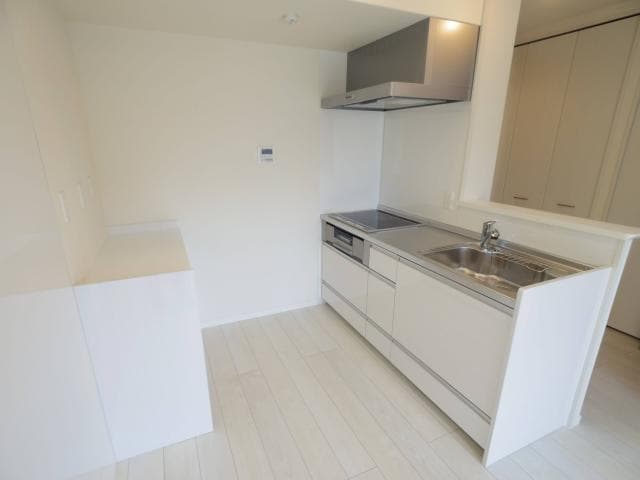  東海道本線/焼津駅 バス25分高草橋下車:停歩5分 1階 築7年