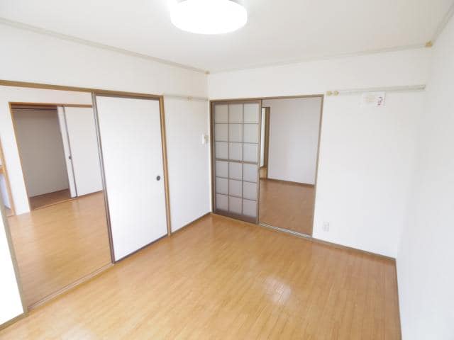  東海道本線/藤枝駅 バス19分瀬古下車:停歩2分 2階 築32年