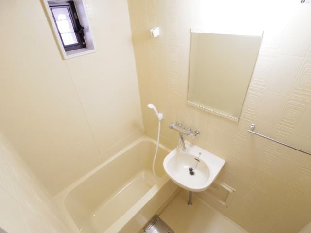  東海道本線/静岡駅 バス20分宮川下車:停歩3分 2階 築29年