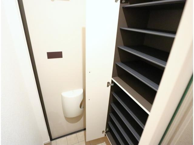  東海道本線/焼津駅 バス11分小川下車:停歩6分 2階 築7年