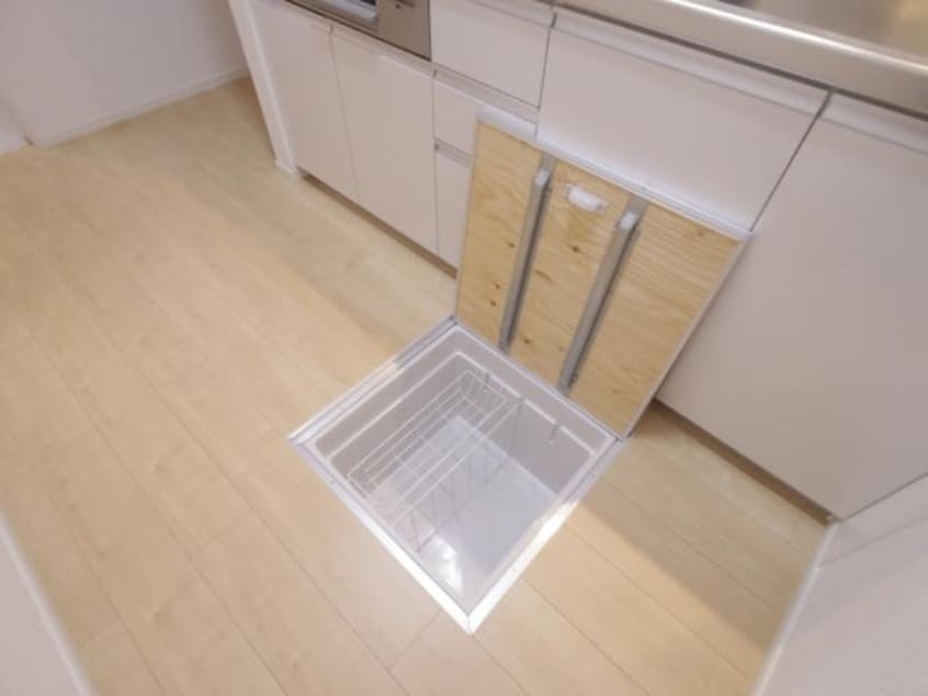  東海道本線/焼津駅 バス13分北川原公会堂下車:停歩5分 1階 築7年