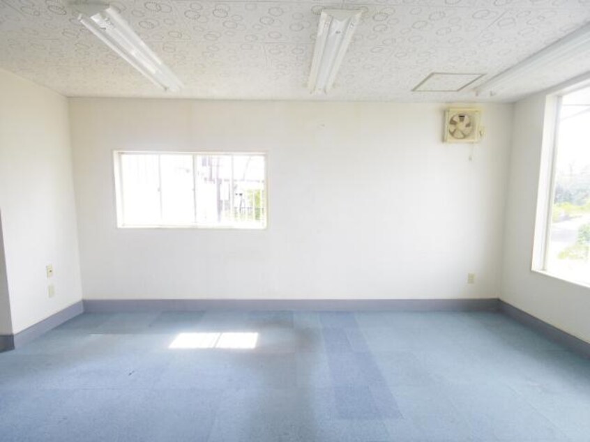  東海道本線/藤枝駅 バス14分上新田南下車:停歩4分 1階 築32年