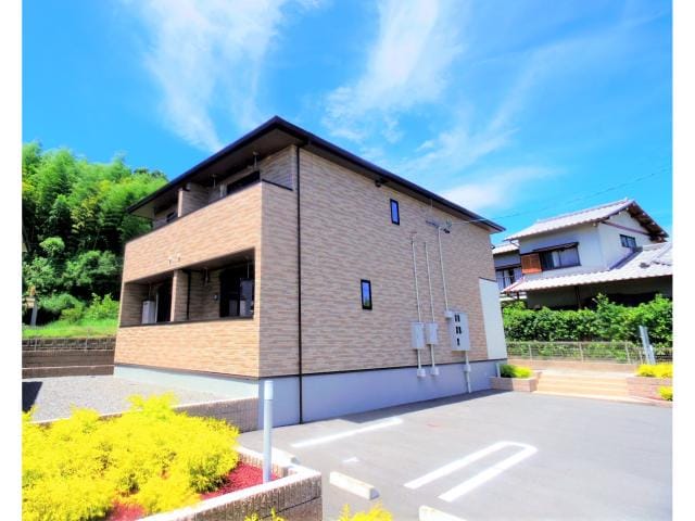  東海道本線/藤枝駅 バス13分清水山入口下車:停歩3分 1階 築7年