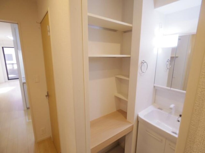  東海道本線/藤枝駅 バス13分清水山入口下車:停歩3分 1階 築7年