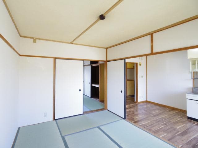 東海道本線/静岡駅 バス22分大浜下車:停歩5分 3階 築46年