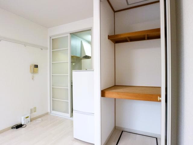  東海道本線/静岡駅 バス26分宮川下車:停歩1分 1階 築28年