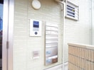 東海道本線/静岡駅 バス15分中野新田下車:停歩8分 1階 築6年