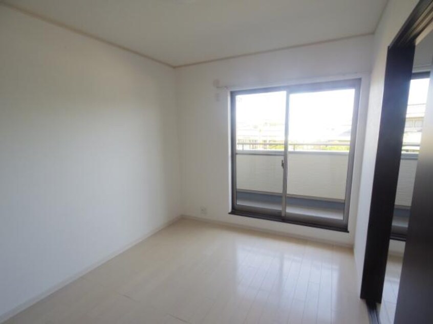  東海道本線/西焼津駅 徒歩5分 2階 築17年