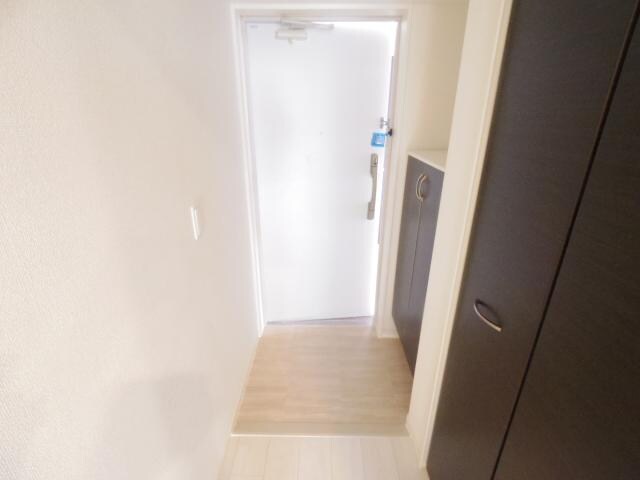 東海道本線/静岡駅 徒歩8分 2階 築6年