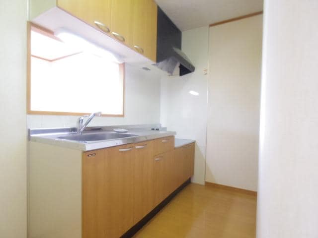 同イメージ 東海道本線/静岡駅 バス28分井庄下車:停歩3分 1階 築20年