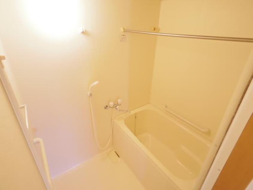  東海道本線/静岡駅 バス28分井庄下車:停歩3分 2階 築20年