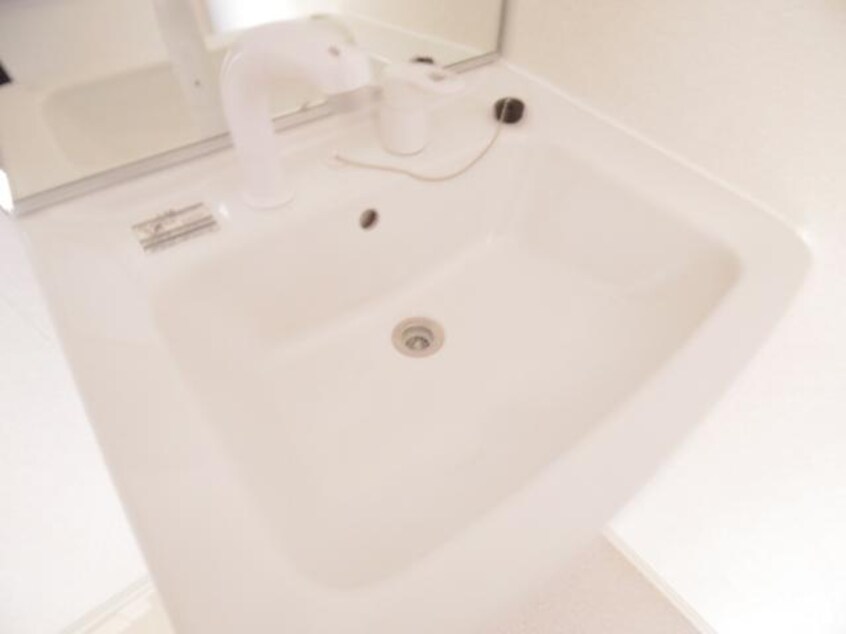  東海道本線/静岡駅 バス24分片山下車:停歩2分 1階 築5年