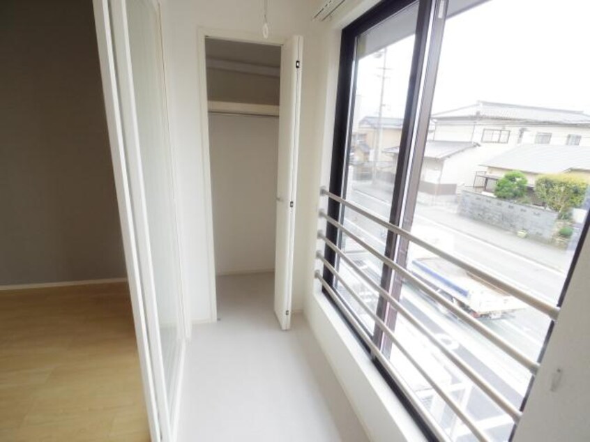  東海道本線/静岡駅 バス11分馬渕四丁目下車:停歩4分 2階 築5年