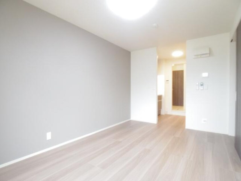  東海道本線/静岡駅 徒歩11分 2階 築5年