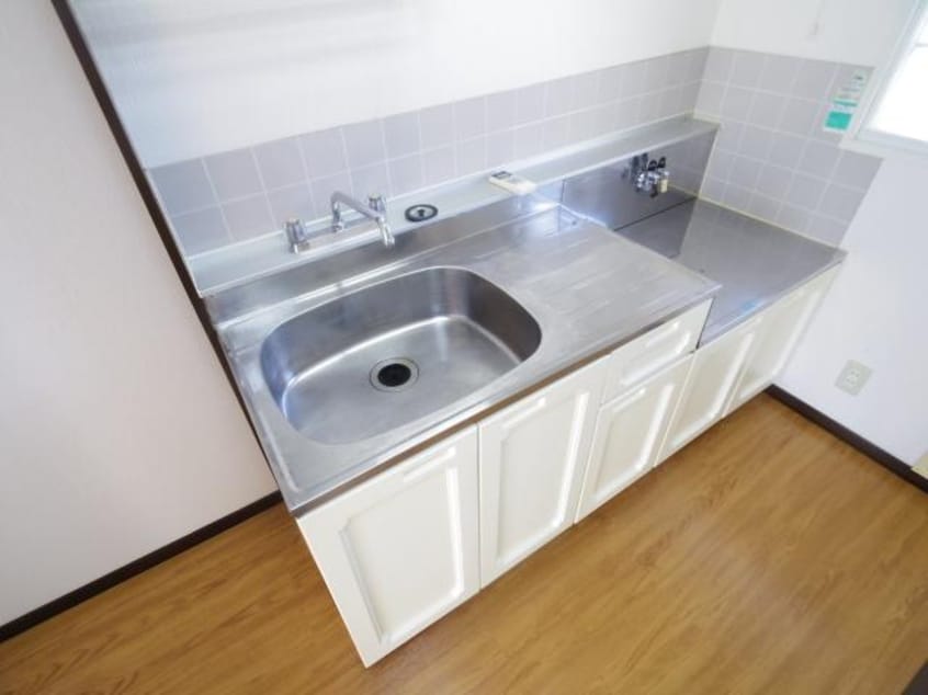  東海道本線/静岡駅 バス17分ポリテクセンター静岡下車:停歩3分 1階 築38年