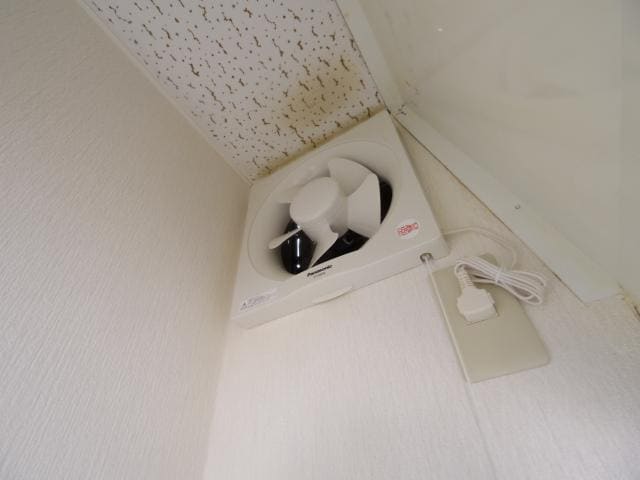  東海道本線/静岡駅 バス17分ポリテクセンター静岡下車:停歩3分 1階 築38年