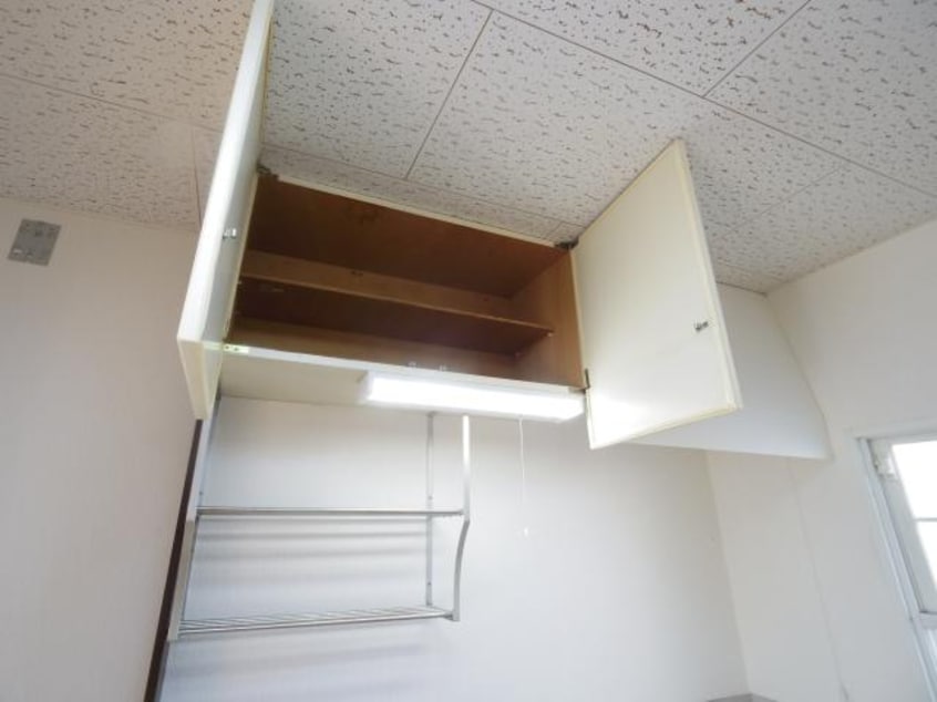  東海道本線/静岡駅 バス17分ポリテクセンター静岡下車:停歩3分 1階 築38年