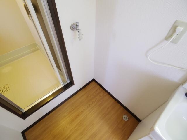  東海道本線/静岡駅 バス17分ポリテクセンター静岡下車:停歩3分 1階 築38年