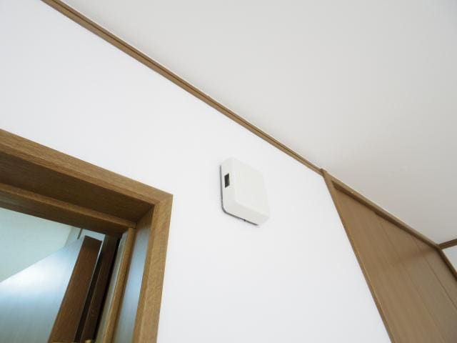  東海道本線/静岡駅 バス20分小鹿公民館前下車:停歩9分 1階 築30年