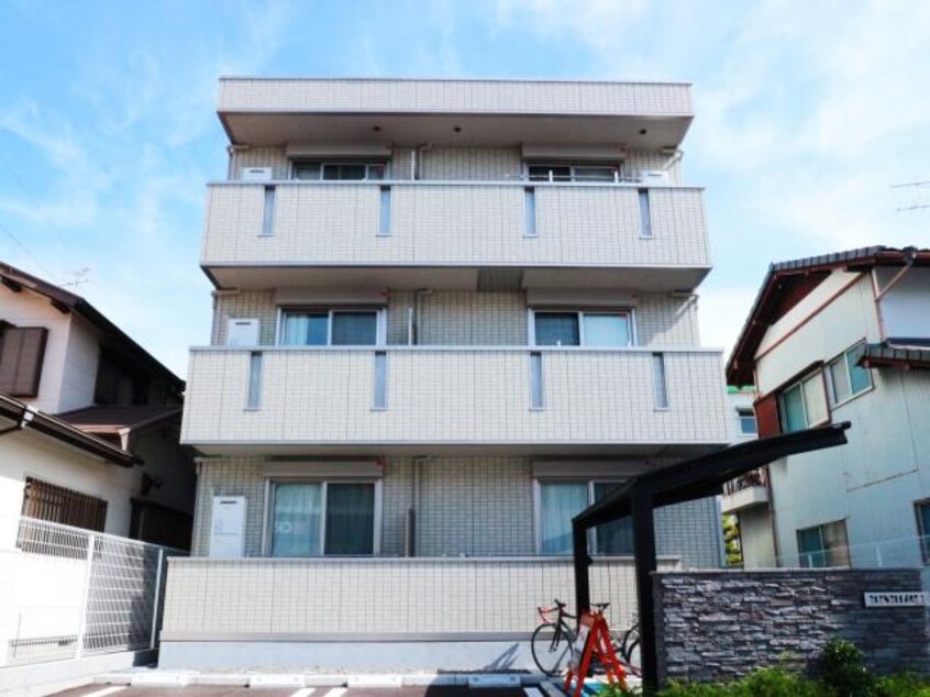  東海道本線/静岡駅 徒歩19分 3階 築4年