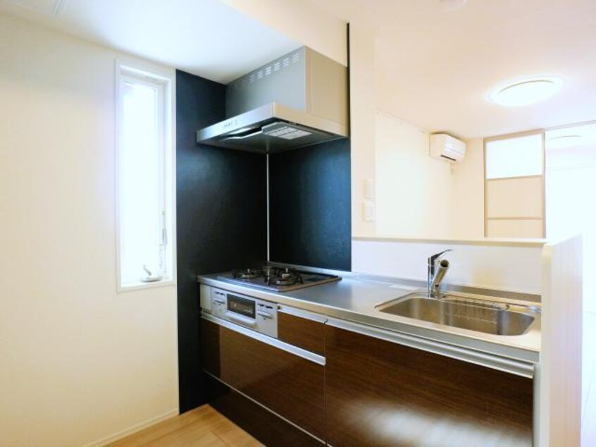  東海道本線/静岡駅 徒歩19分 3階 築4年