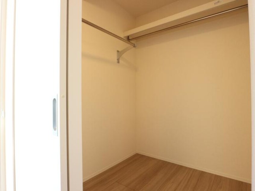  東海道本線/静岡駅 徒歩19分 3階 築4年