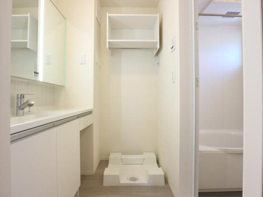  東海道本線/静岡駅 徒歩19分 3階 築4年