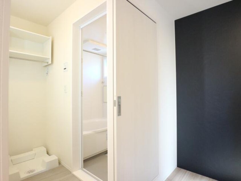  東海道本線/静岡駅 徒歩19分 3階 築4年