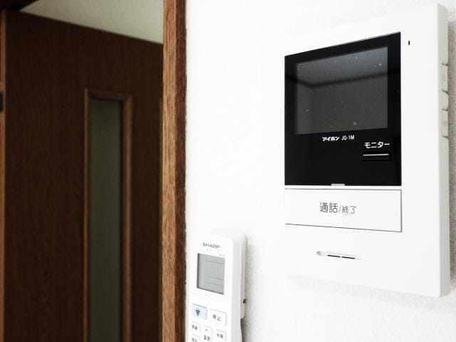  東海道本線/静岡駅 バス7分中田二丁目下車:停歩4分 2階 築28年